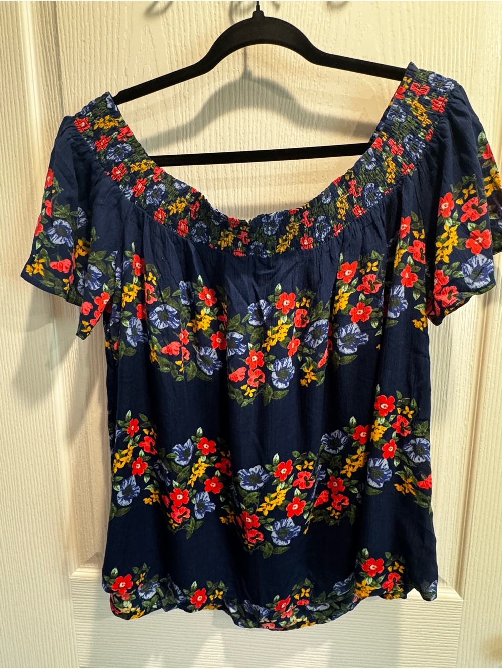 Old Navy XL Floral Off-the-Shoulder Peasant Blouse | Navy Boho Top - EUC - Picture 3 of 3